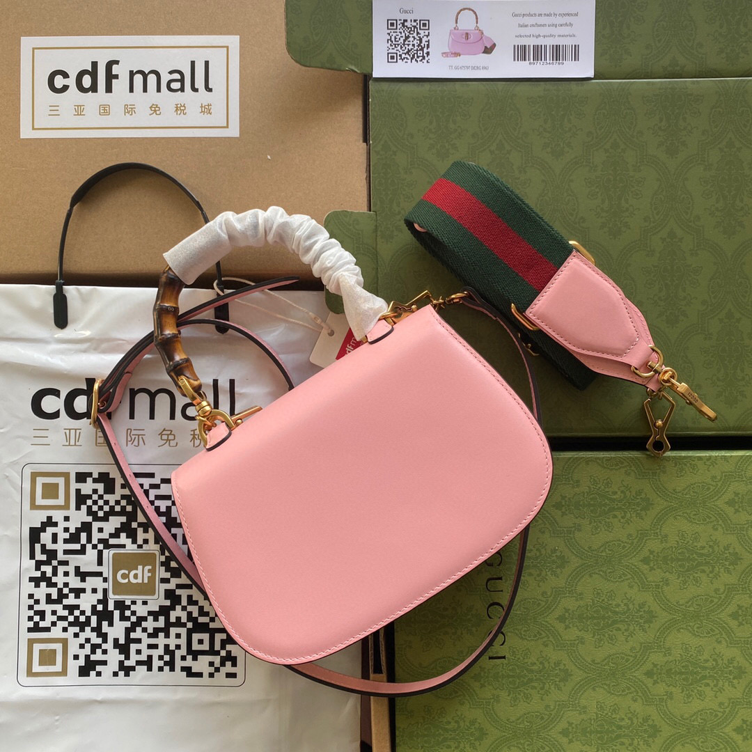 G*u*i bamboo handle bag