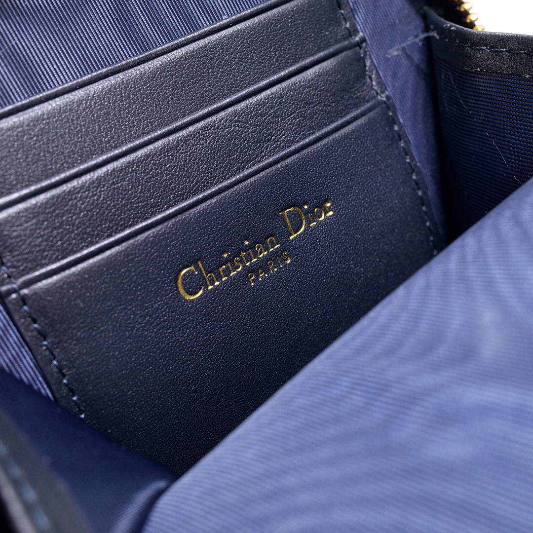 D*or mobile phone bag