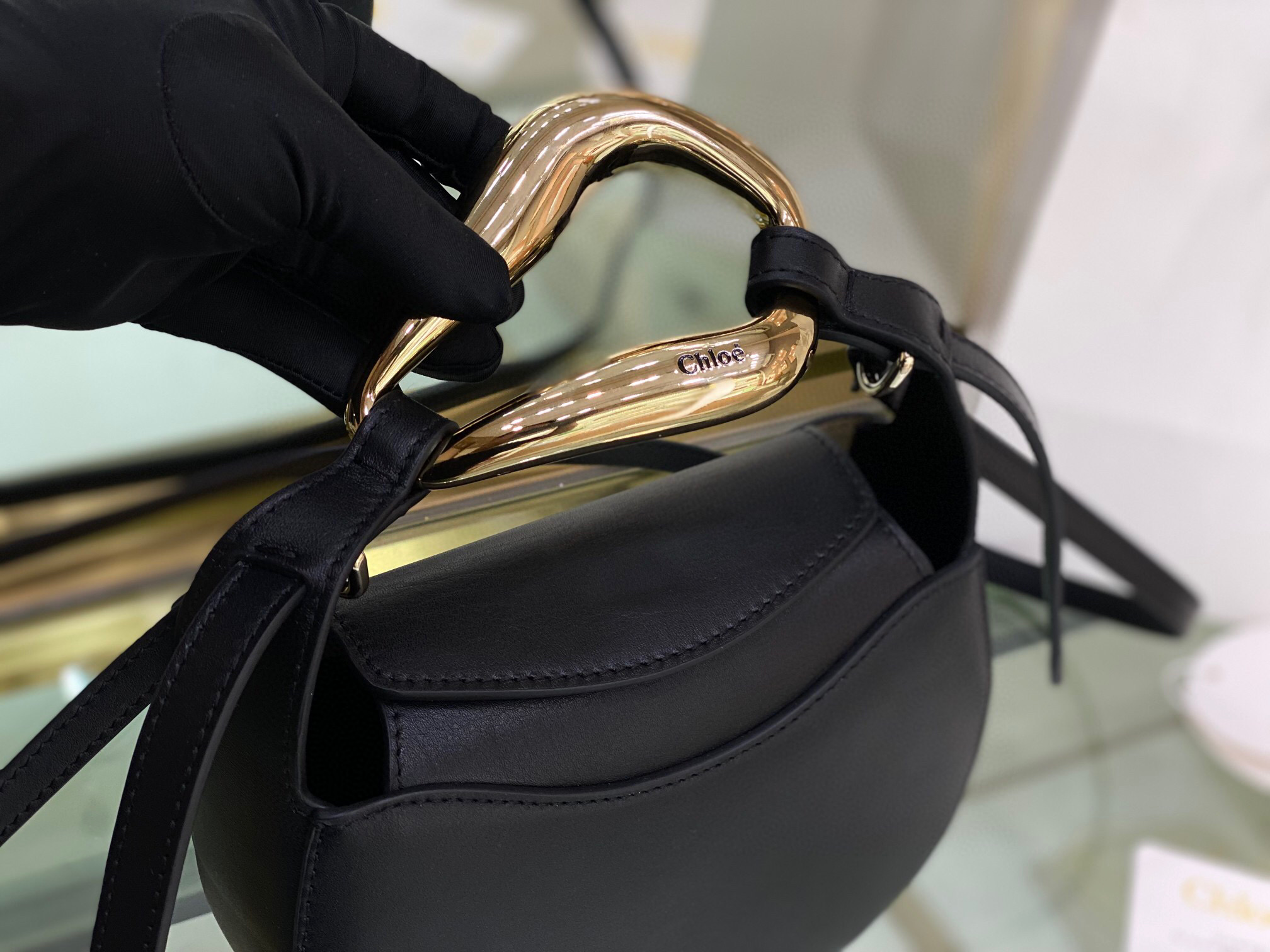 Chloé Kiss Bag