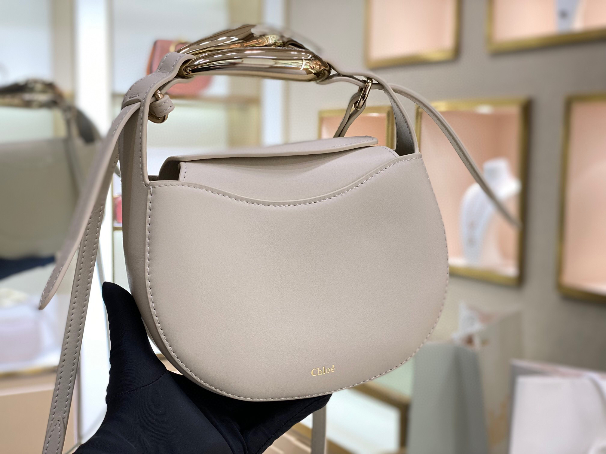 Chloé Kiss Bag