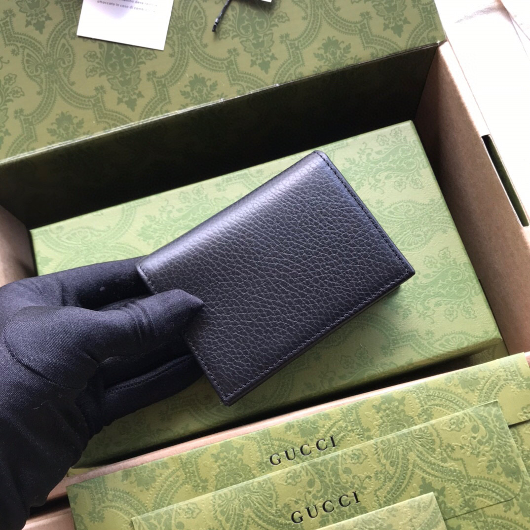 G*u*i leather card case wallet