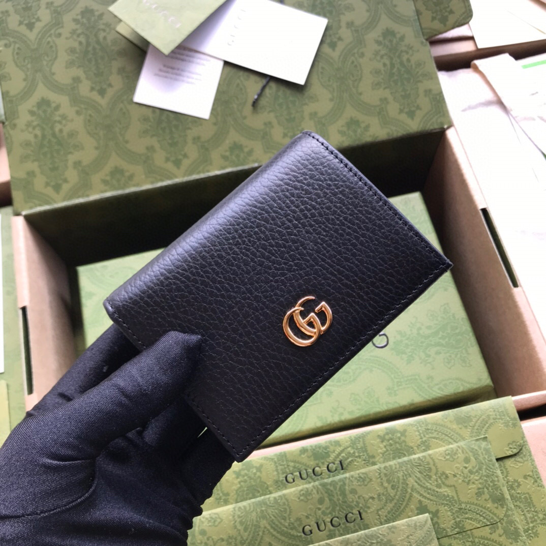 G*u*i leather card case wallet