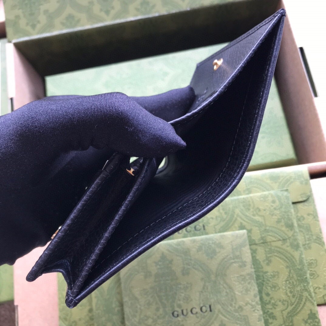 G*u*i leather card case wallet