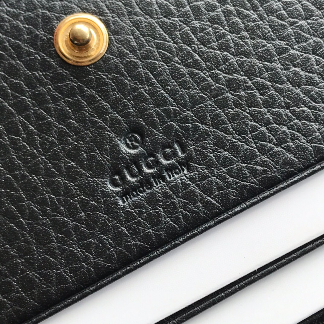 G*u*i leather card case wallet