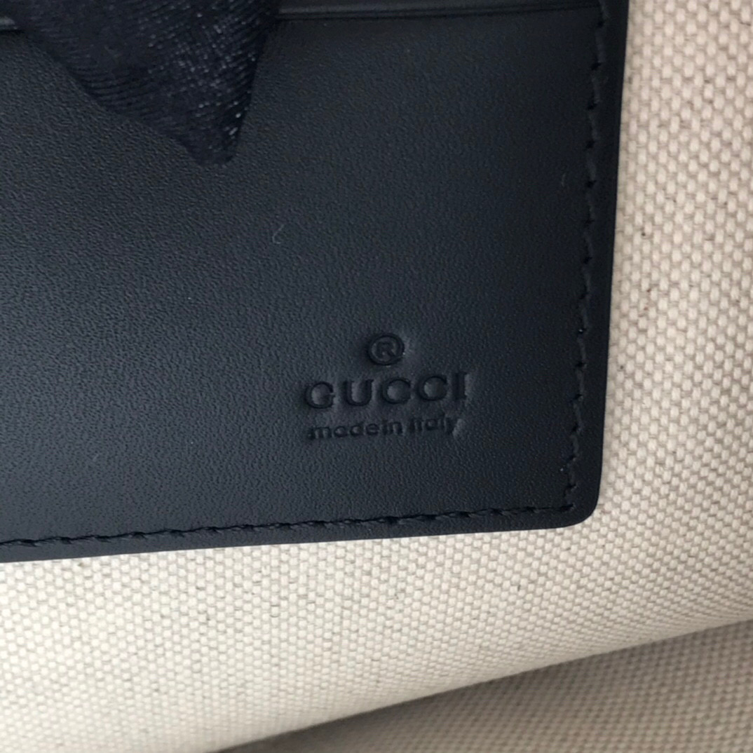 G*u*i clutch