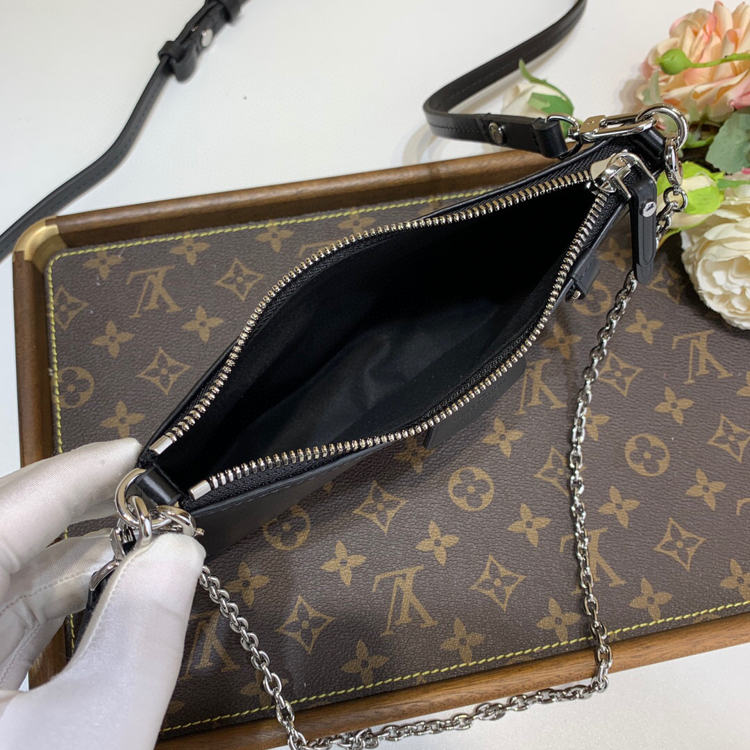 l**is V*t*n easy pouch