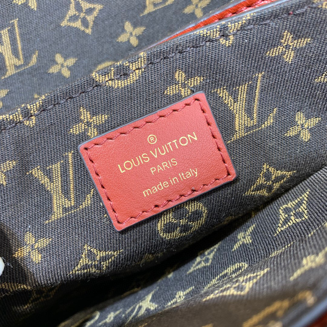 l**is V*t*n rende-vous
