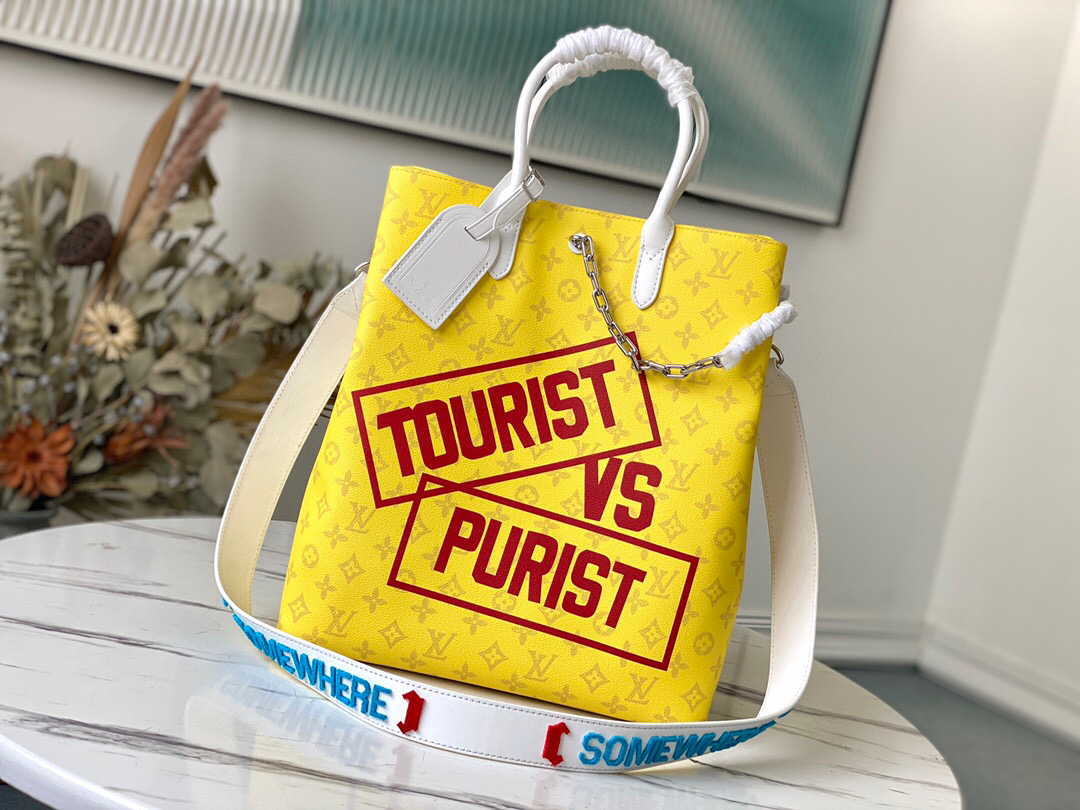 l**is V*t*n carry it tote