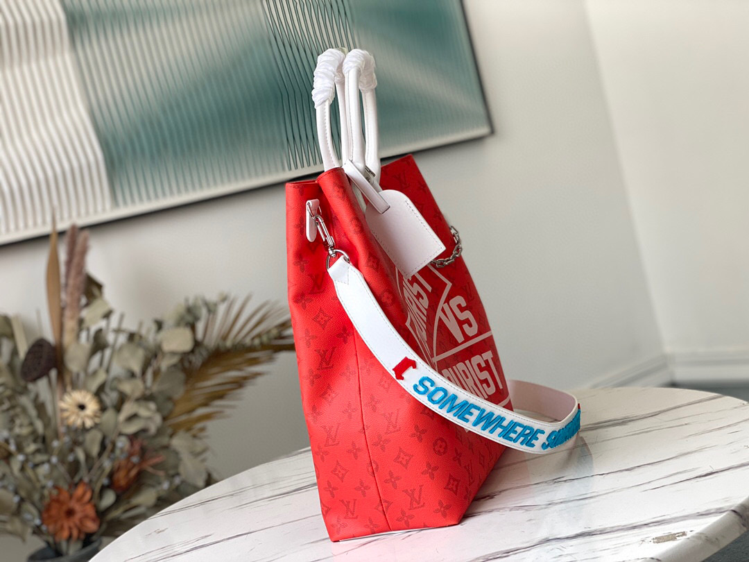 l**is V*t*n carry it tote