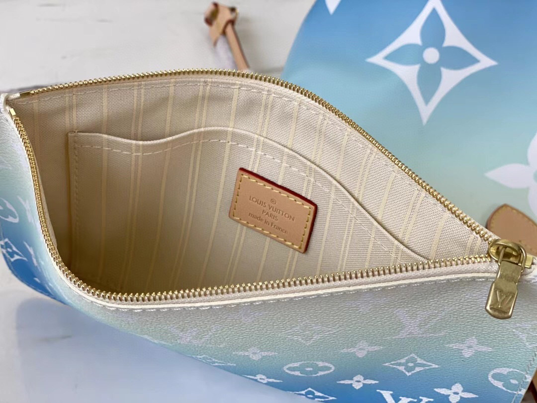 l**is V*t*n neverfull