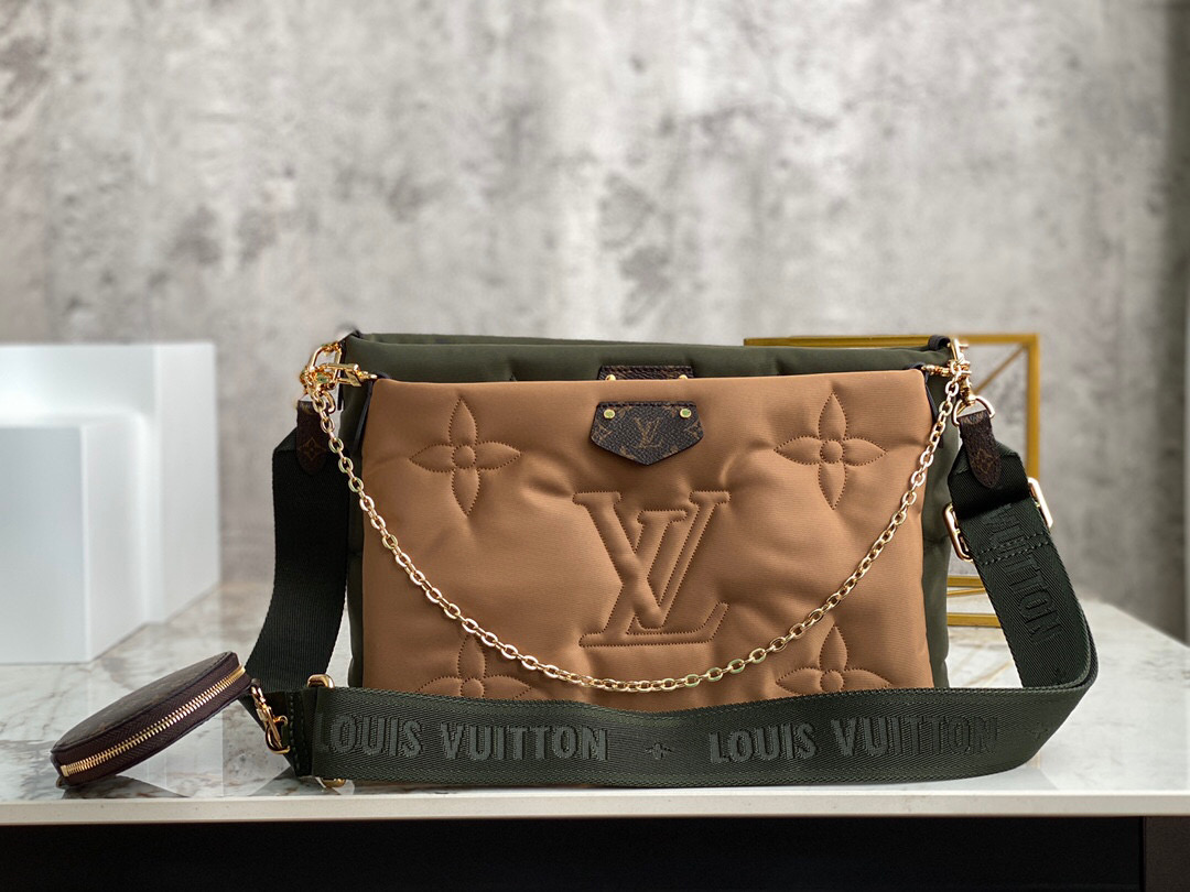 l**is V*t*n maxi multi pochette