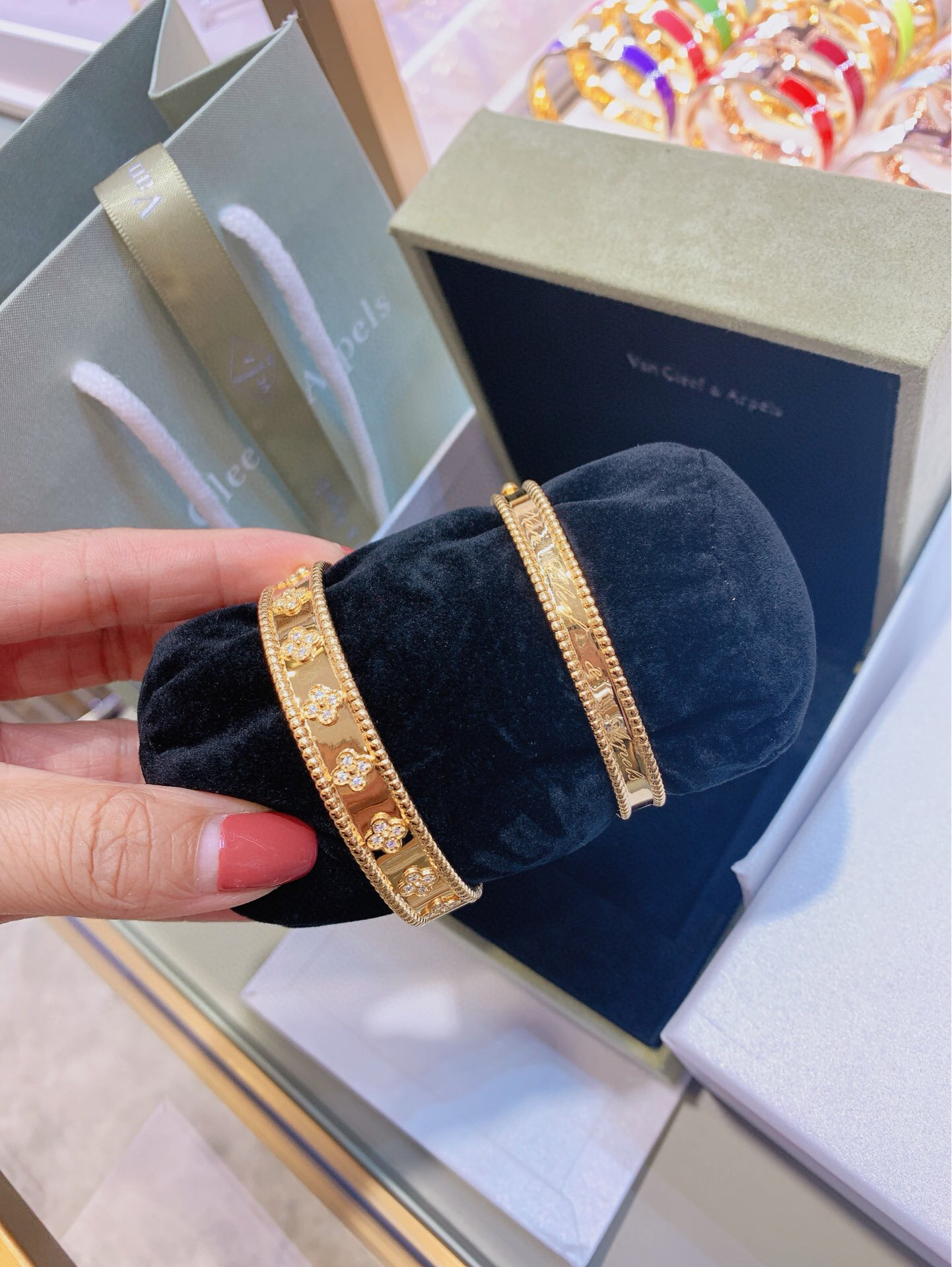 Van Cleef & Arpels Bracelet