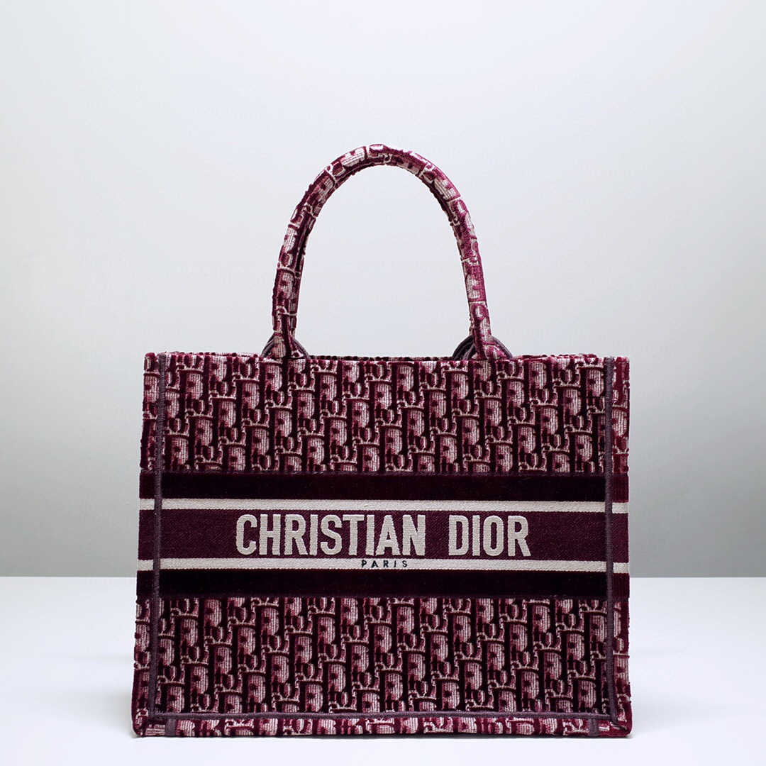 D*or book tote