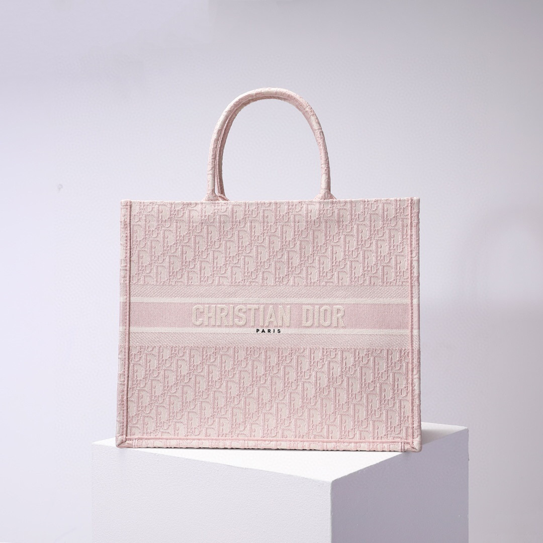 D*or book tote