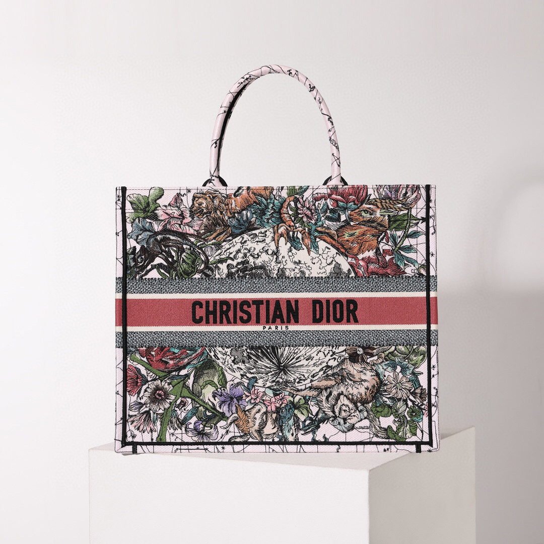 D*or book tote