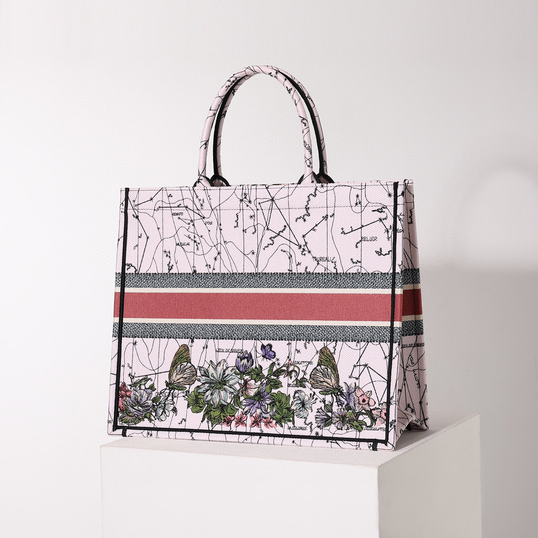 D*or book tote