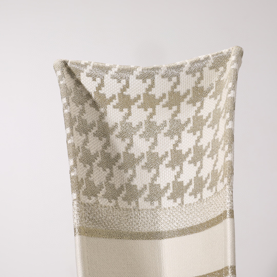 D*or book tote