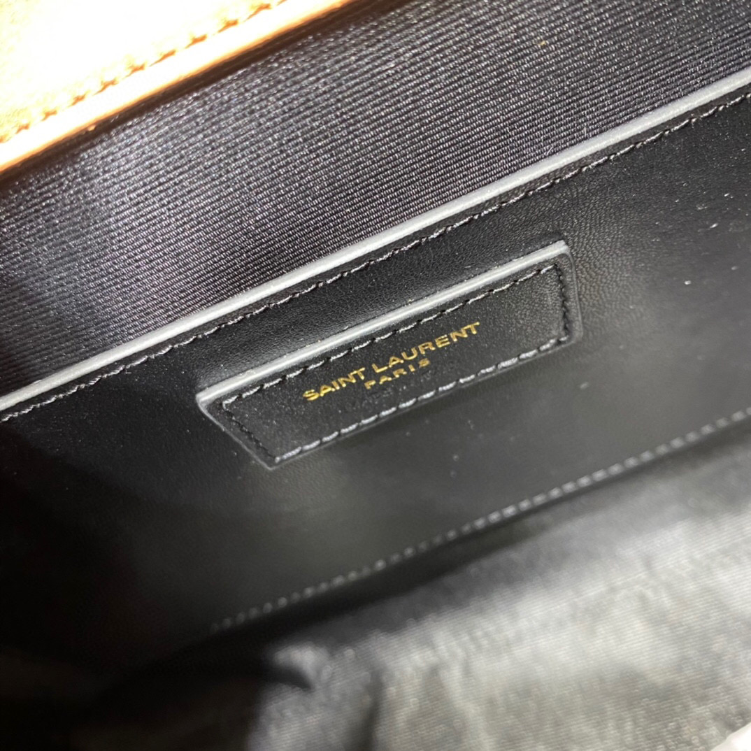YSL Manhattan
