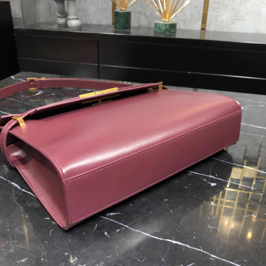YSL Manhattan