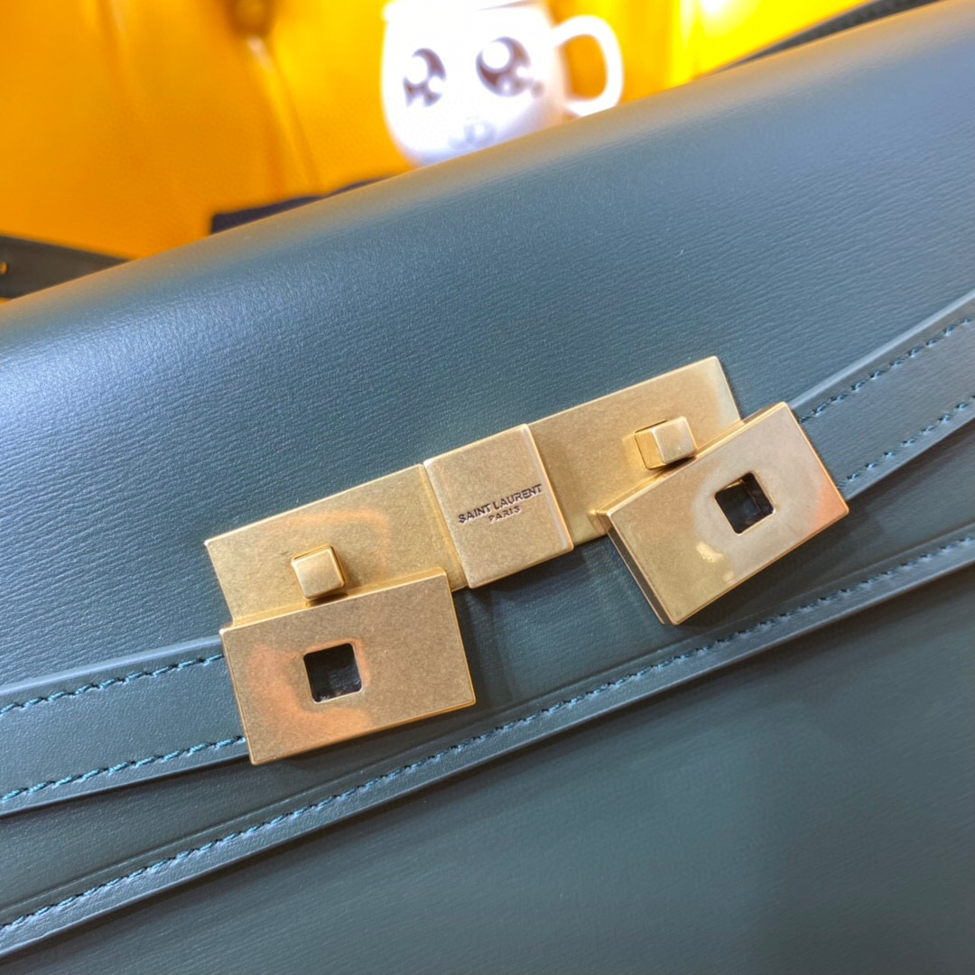 YSL Manhattan