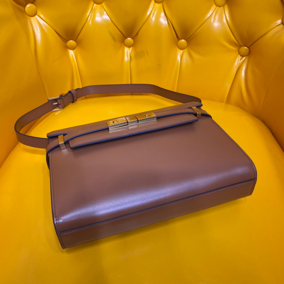 YSL Manhattan