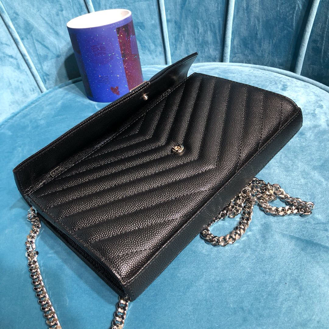 YSL CASSANDRE MATELASSÉ CHAIN WALLET
