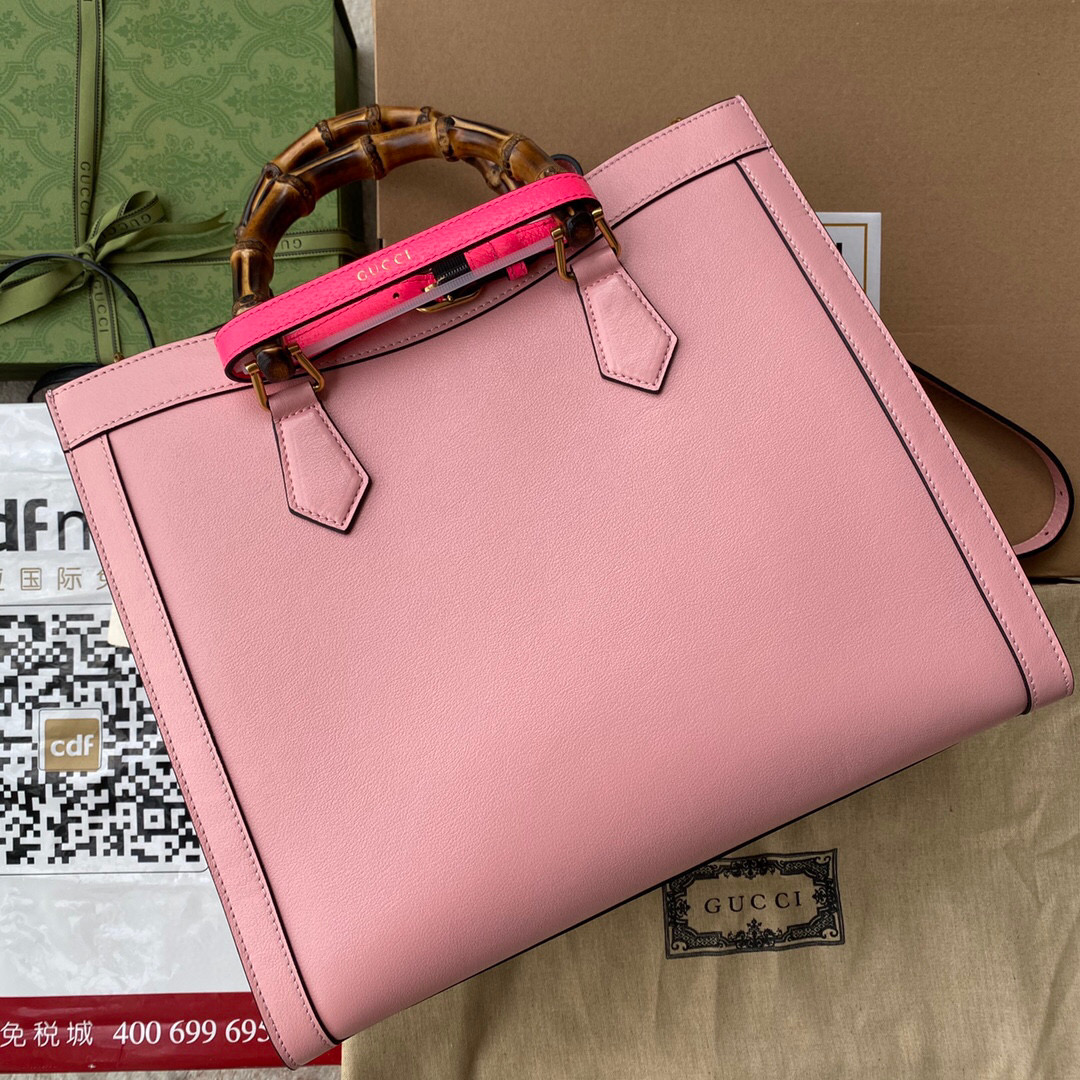 G*u*i diana tote