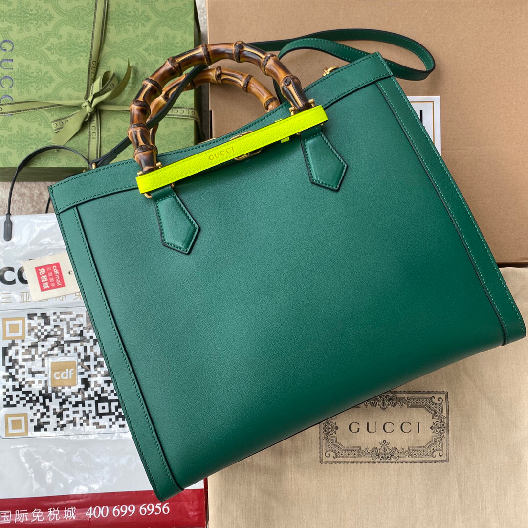 G*u*i diana tote