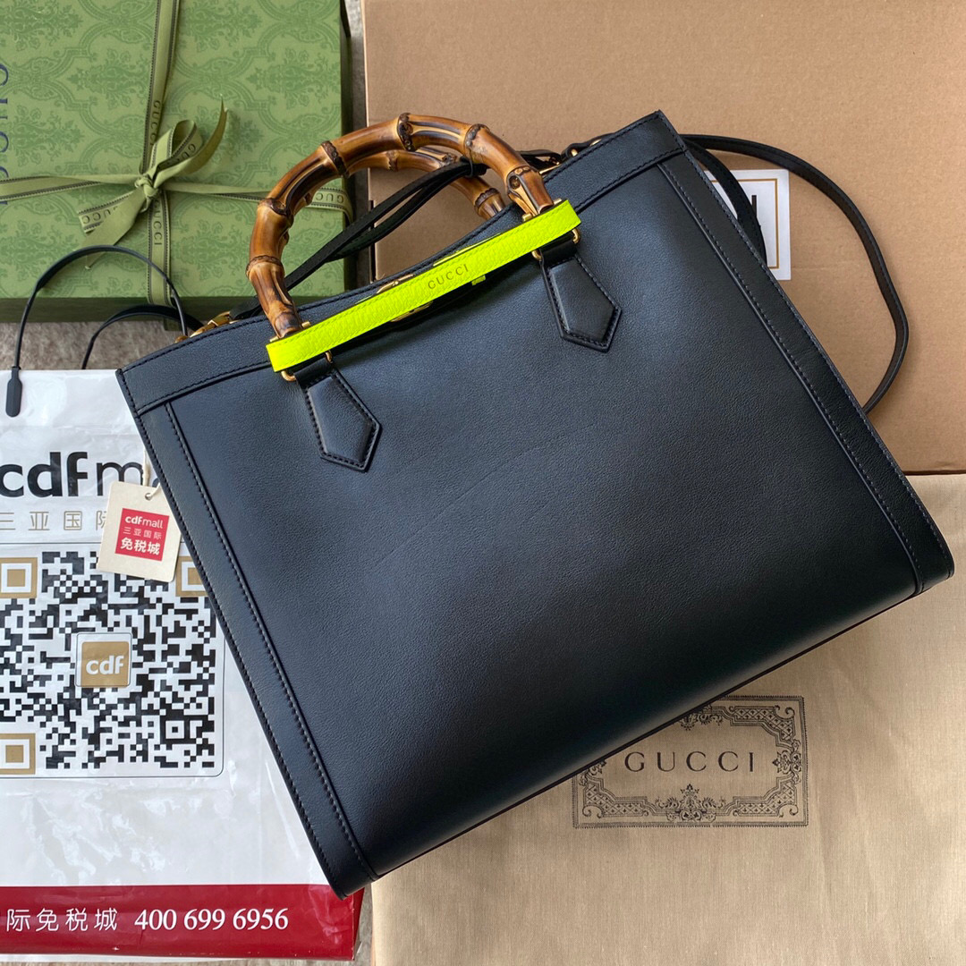 G*u*i diana tote