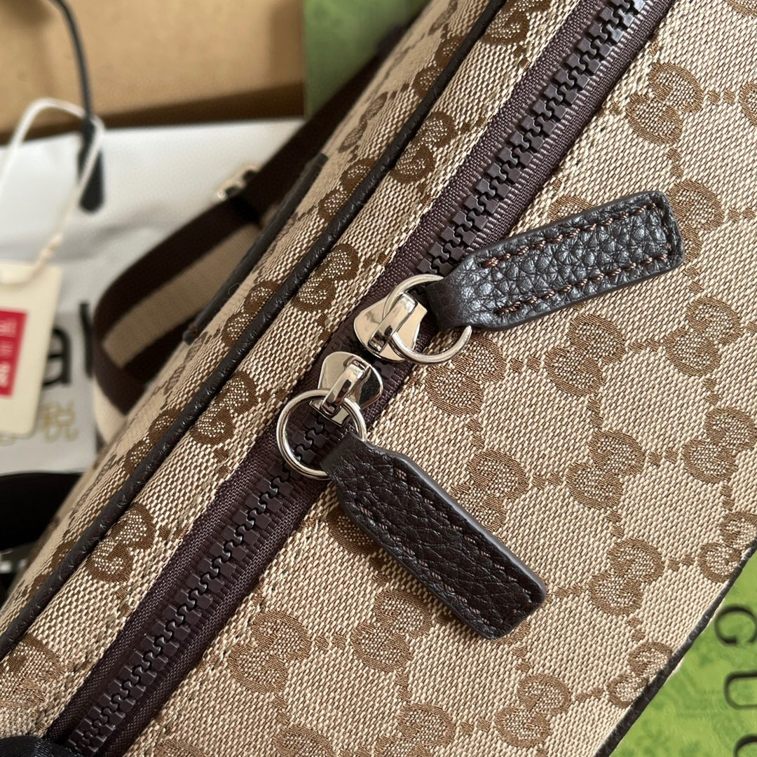 G*u*i shoulder bag