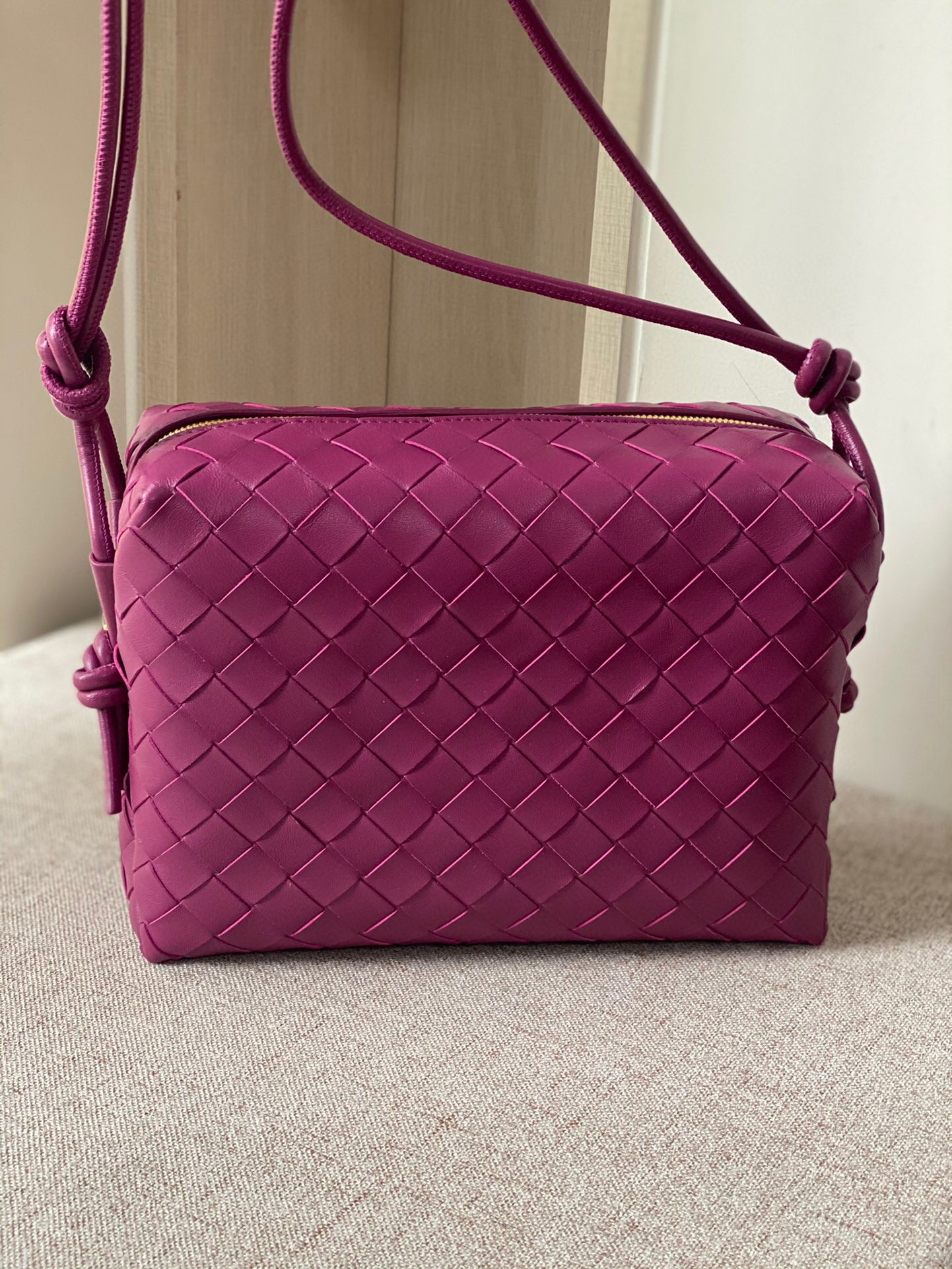 bo*te*ga Ve*ne*ta shoulder bags