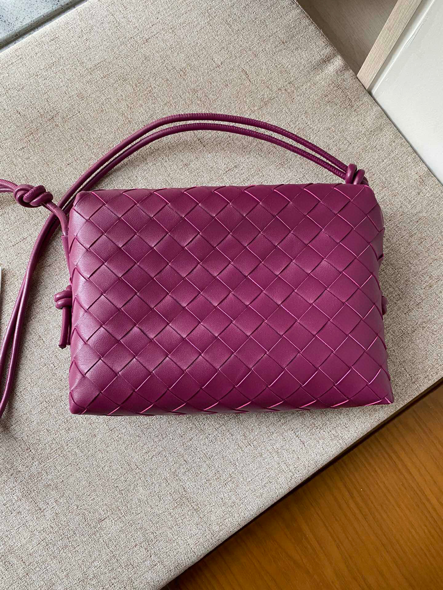 bo*te*ga Ve*ne*ta shoulder bags