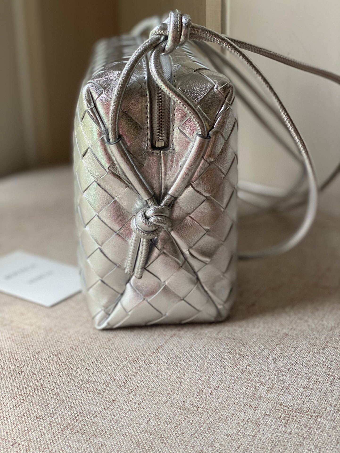 bo*te*ga Ve*ne*ta shoulder bags