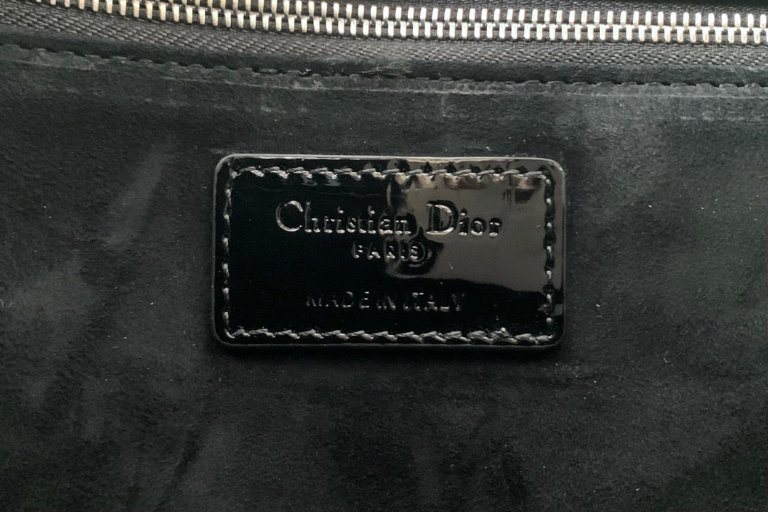 lady D*or large