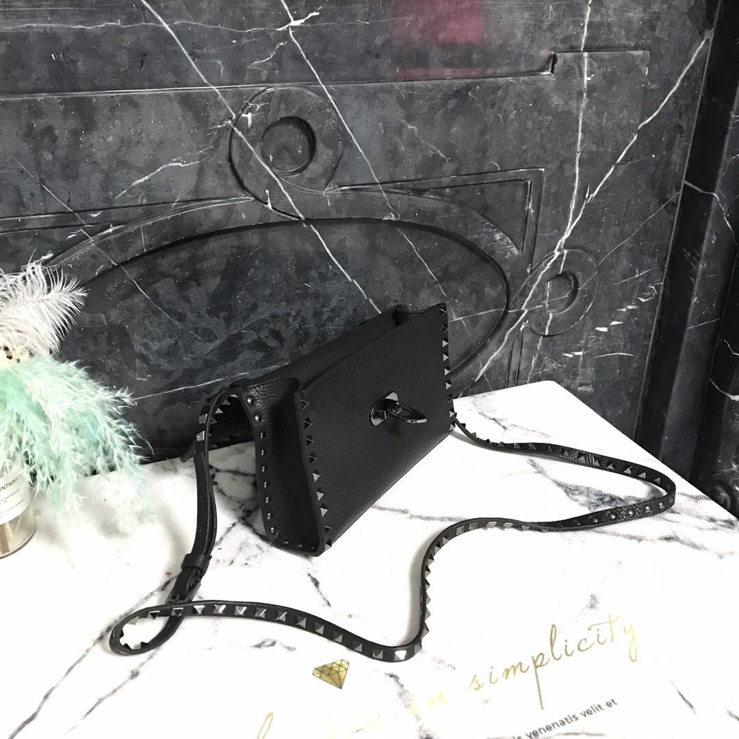 Valentino Shoulder Bags