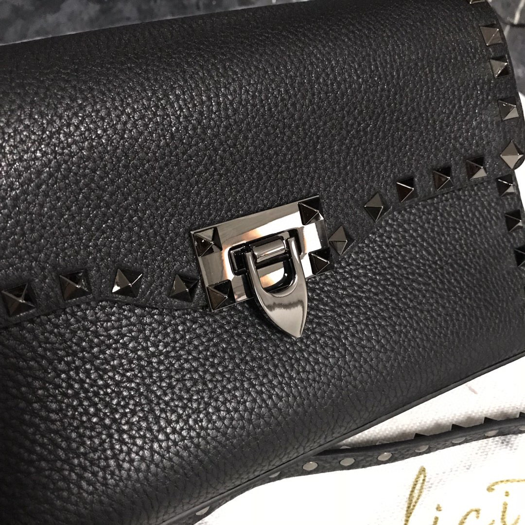 Valentino Shoulder Bags