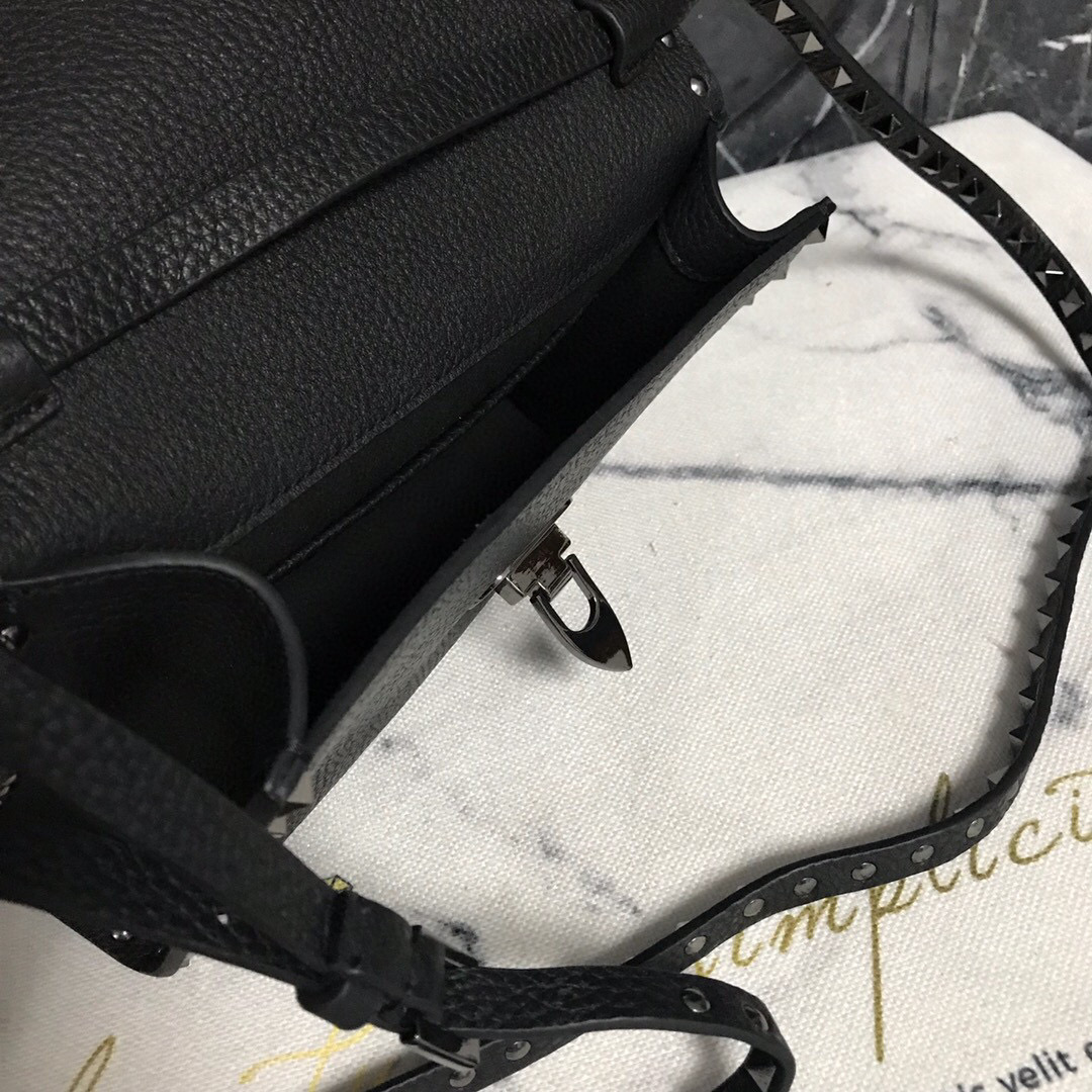 Valentino Shoulder Bags