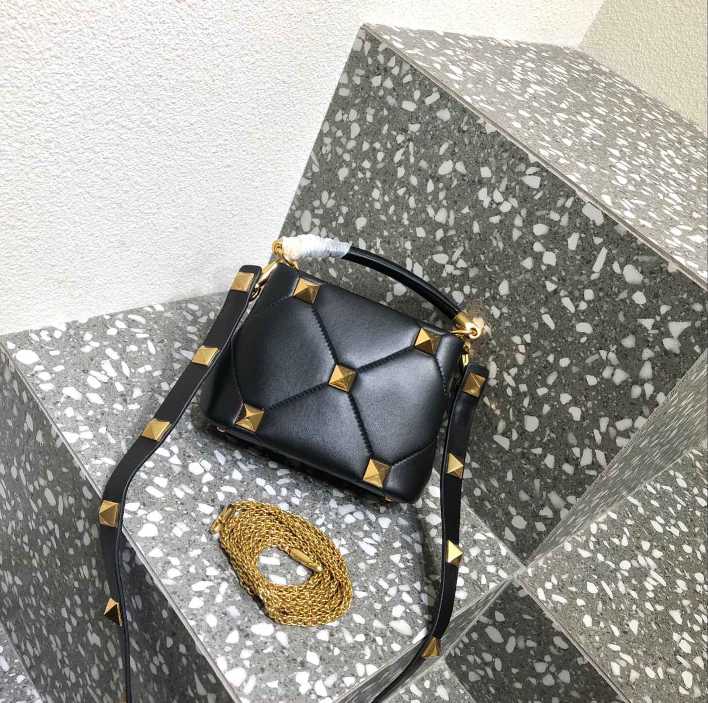 Valentino Garavani Roman Stud