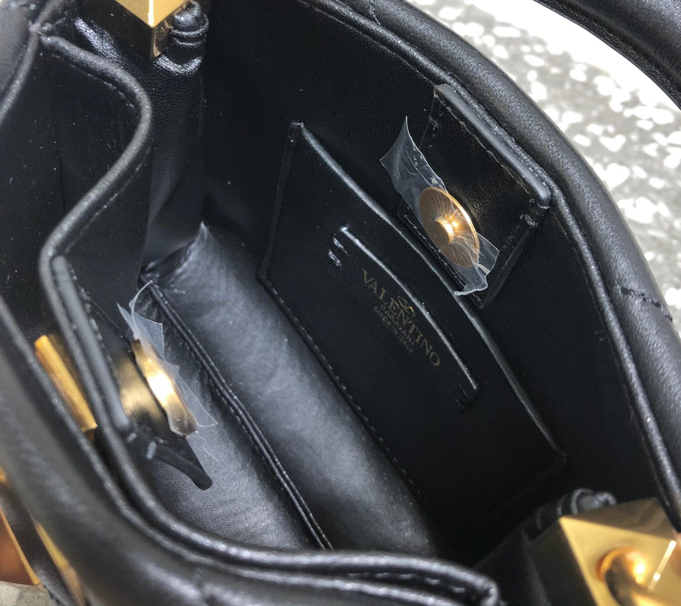 Valentino Garavani Roman Stud