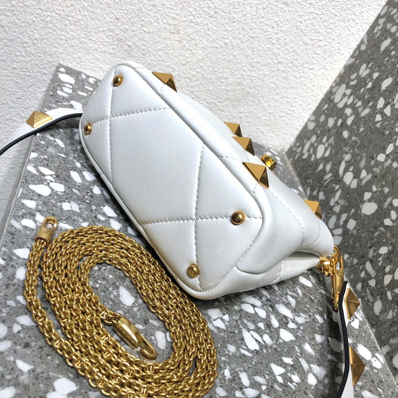 Valentino Garavani Roman Stud