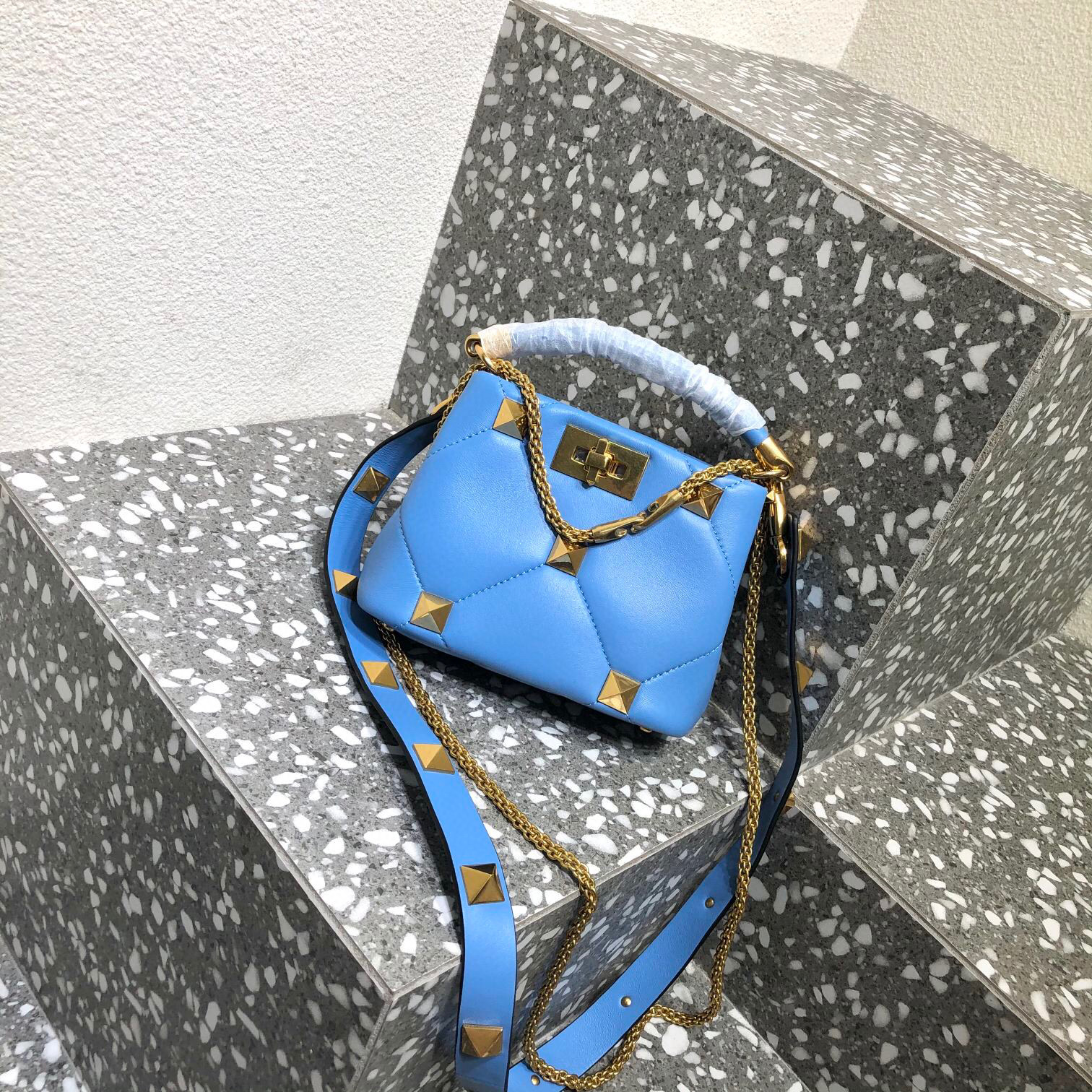Valentino Garavani Roman Stud