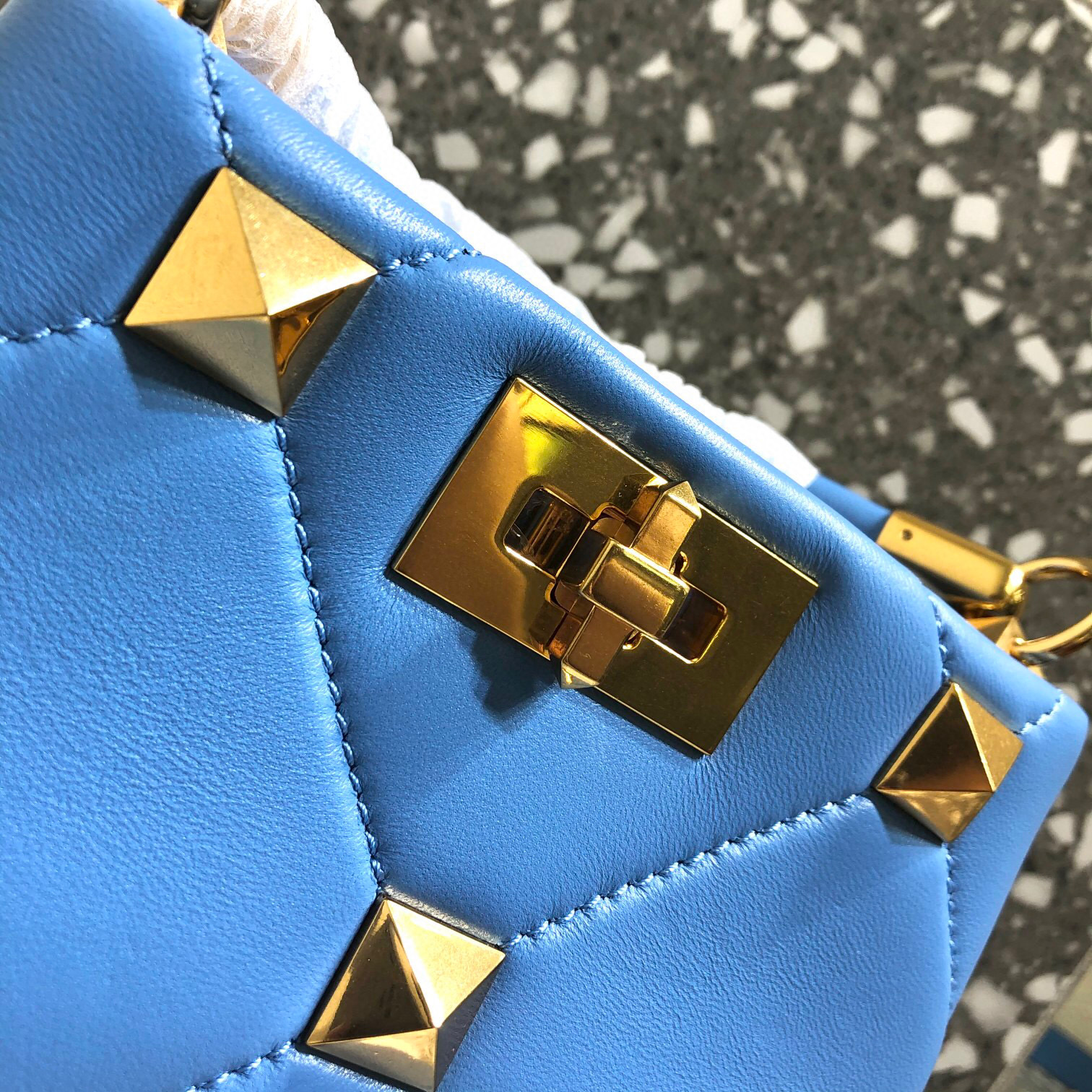 Valentino Garavani Roman Stud