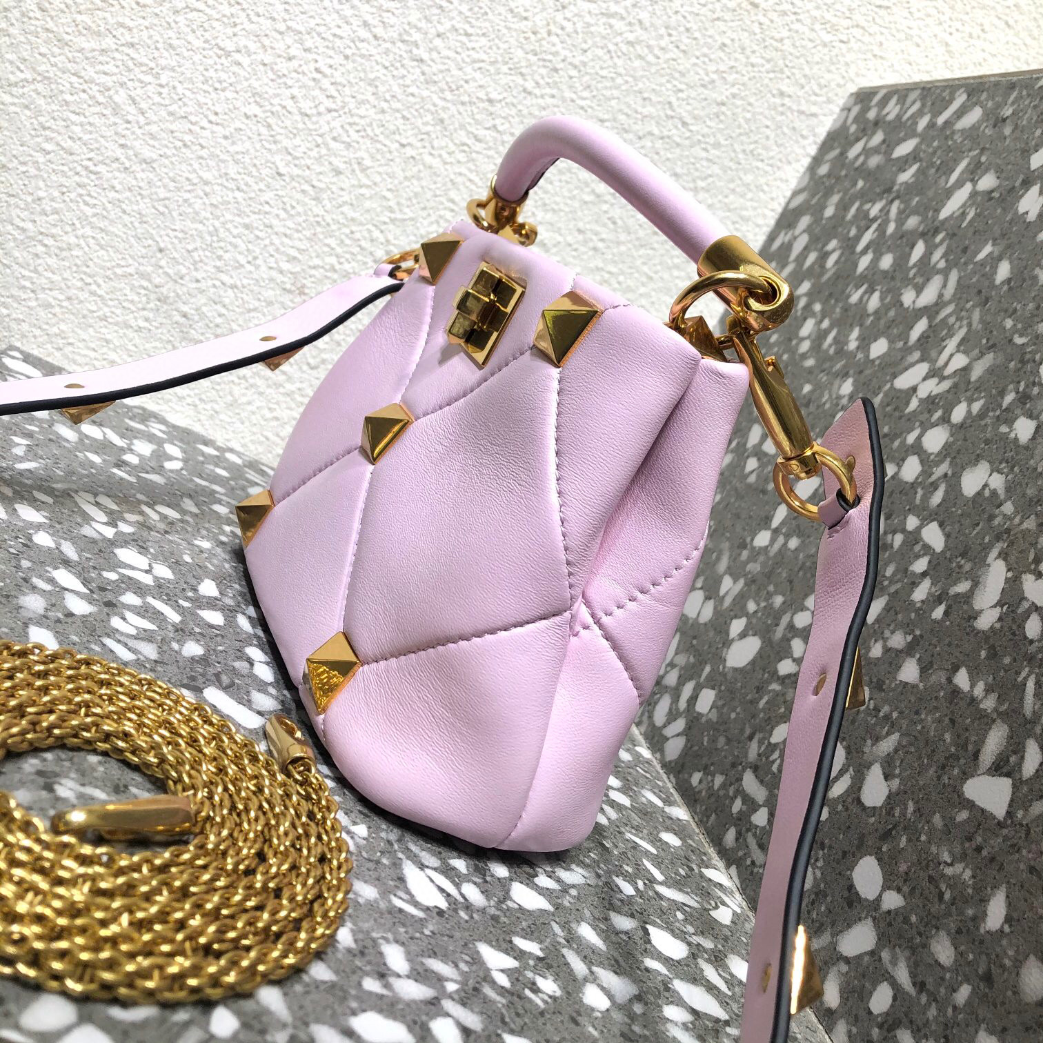 Valentino Garavani Roman Stud