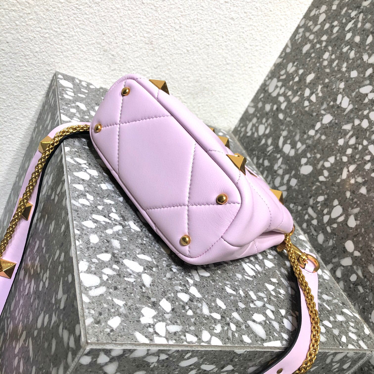 Valentino Garavani Roman Stud
