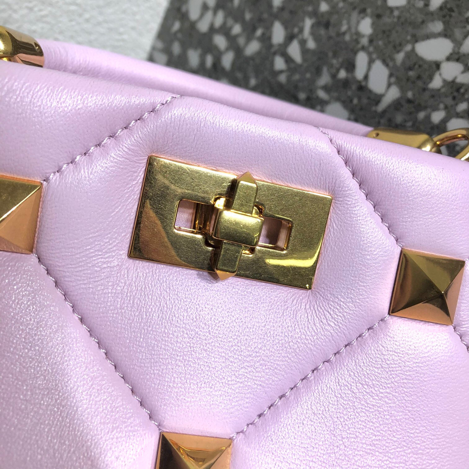 Valentino Garavani Roman Stud