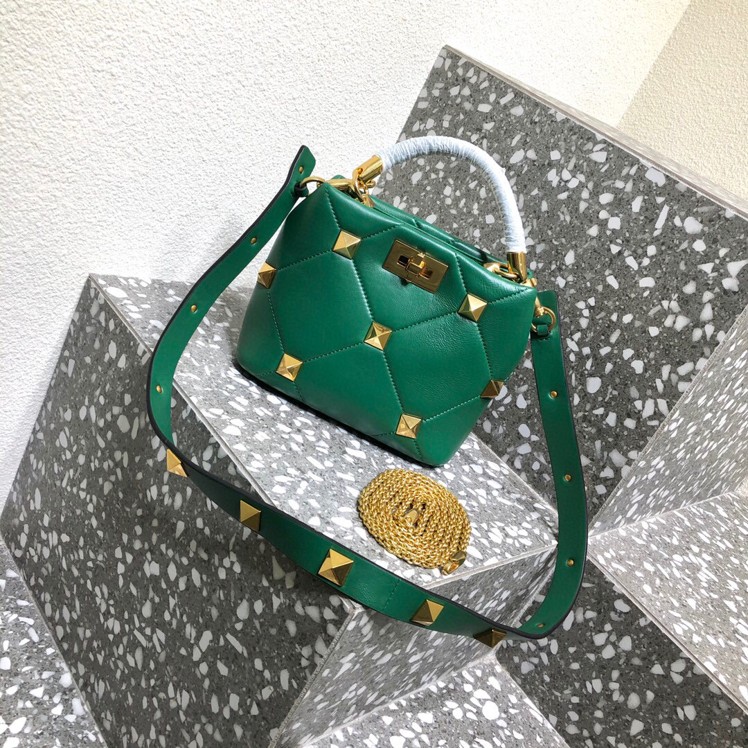 Valentino Garavani Roman Stud