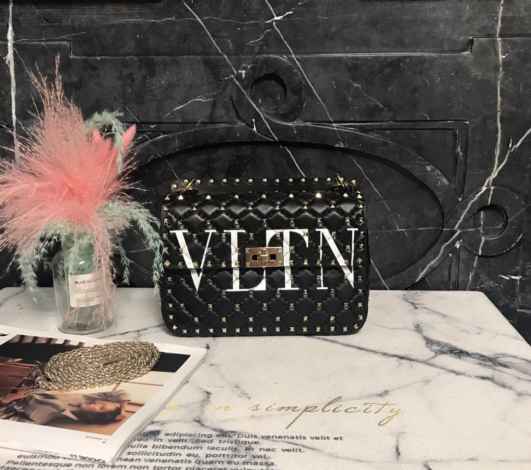 Valentino Garavani Rockstud spike