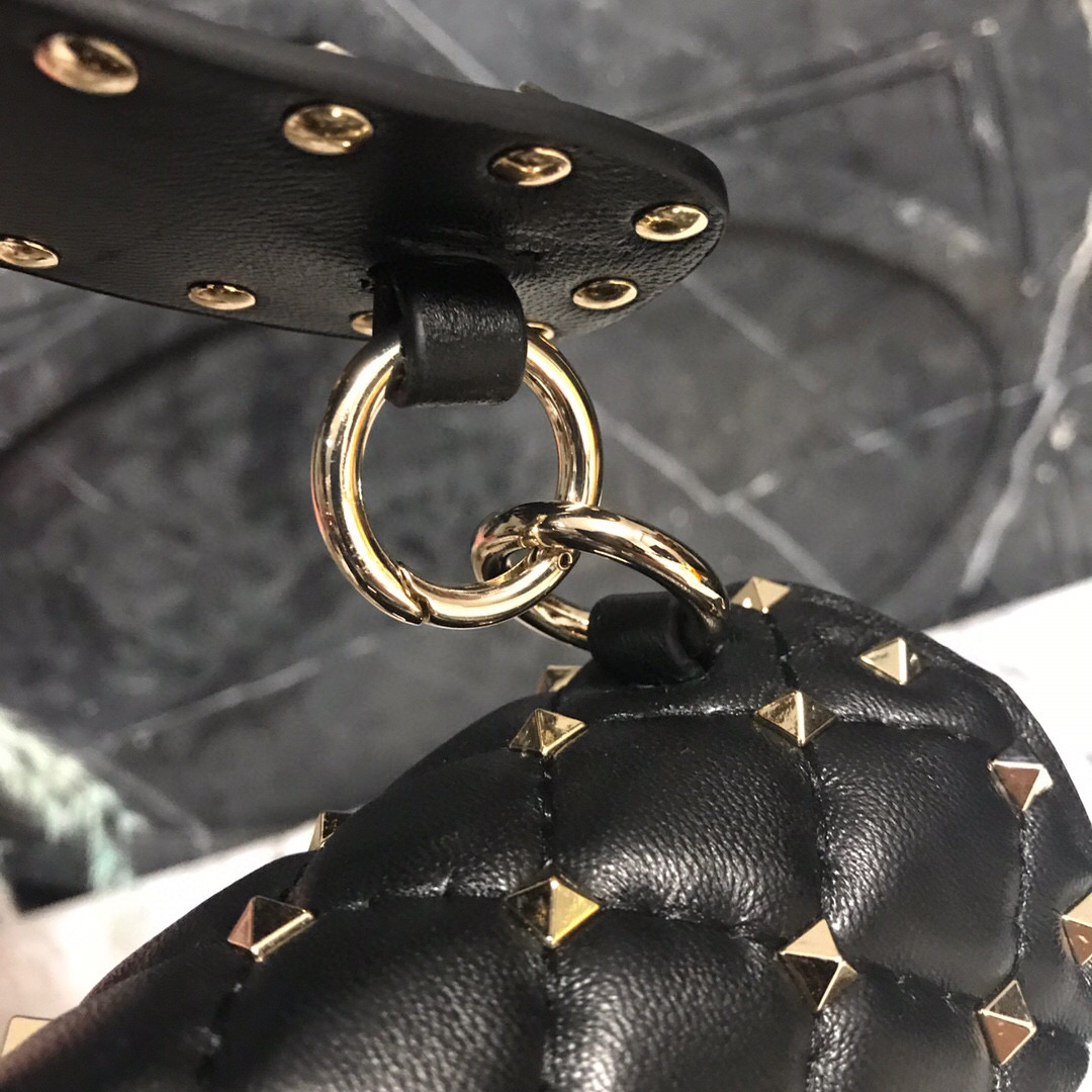 Valentino Garavani Rockstud spike