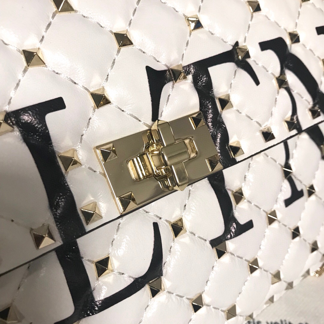 Valentino Garavani Rockstud spike