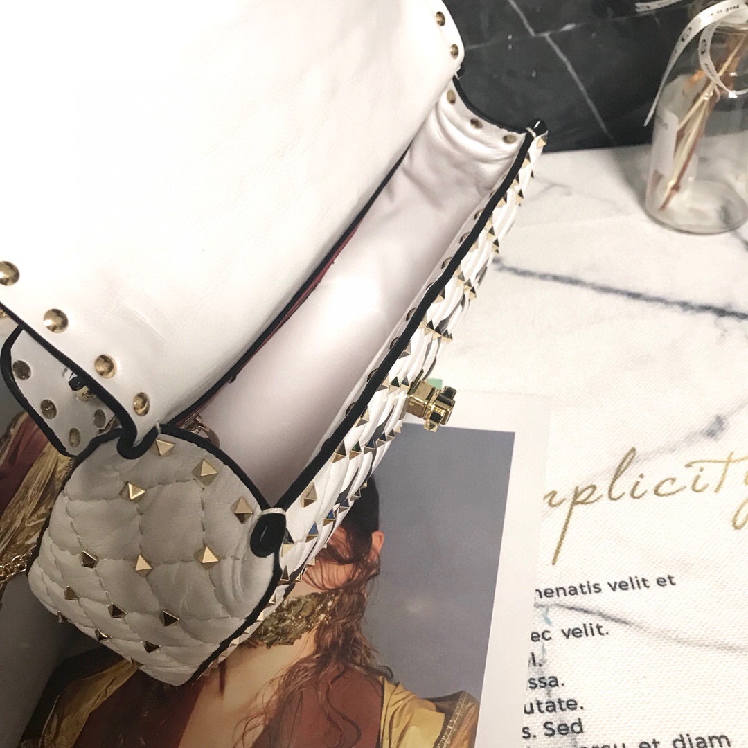 Valentino Garavani Rockstud spike
